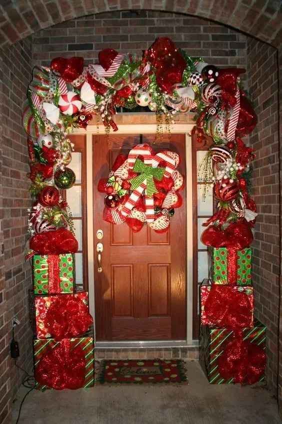 DIY Front Door Decorations 