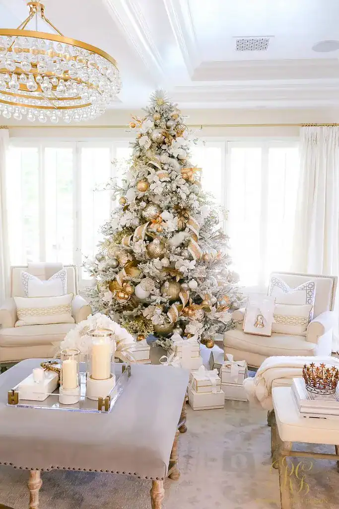 Glamorous Christmas Decor
