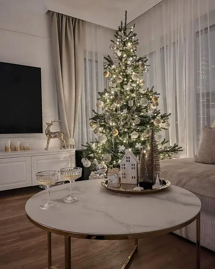 Minimalist Christmas Living Room Décor 