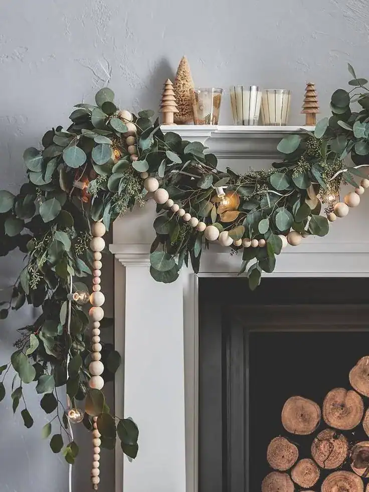 26 Delightful Christmas Mantel Decor Ideas for a Festive Home 19 Holiday Mantel without garland