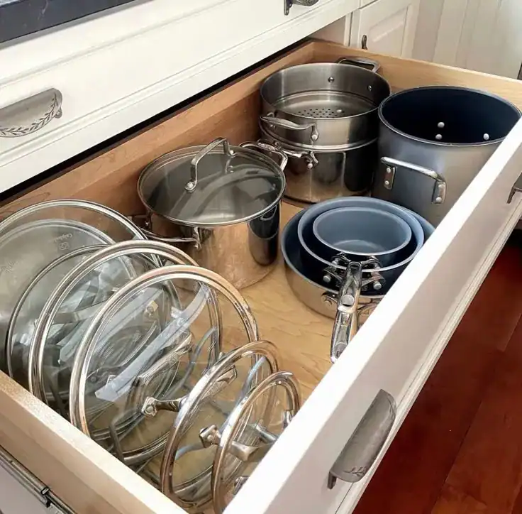 Organized Cookware Lids  