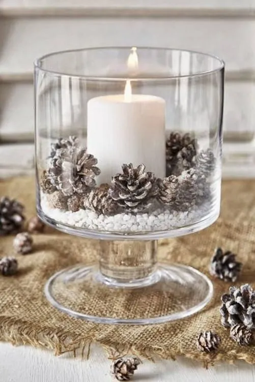 Small winter table centerpieces