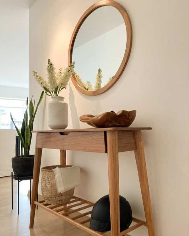 entryway table decor for apartments.webp