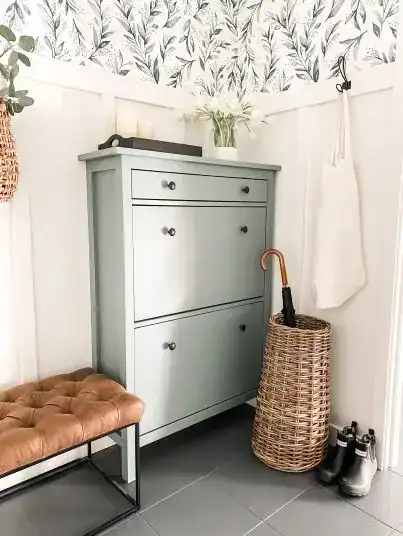 modern mudroom ideas1
