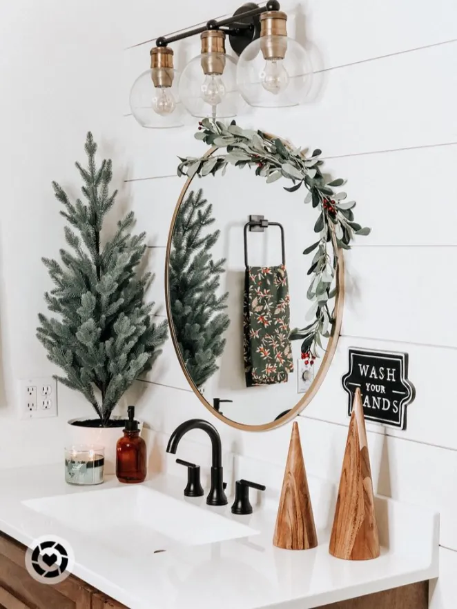 Modern Christmas Bathroom