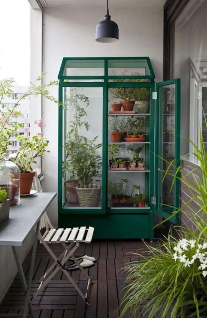  Balcony-Greenhouse
