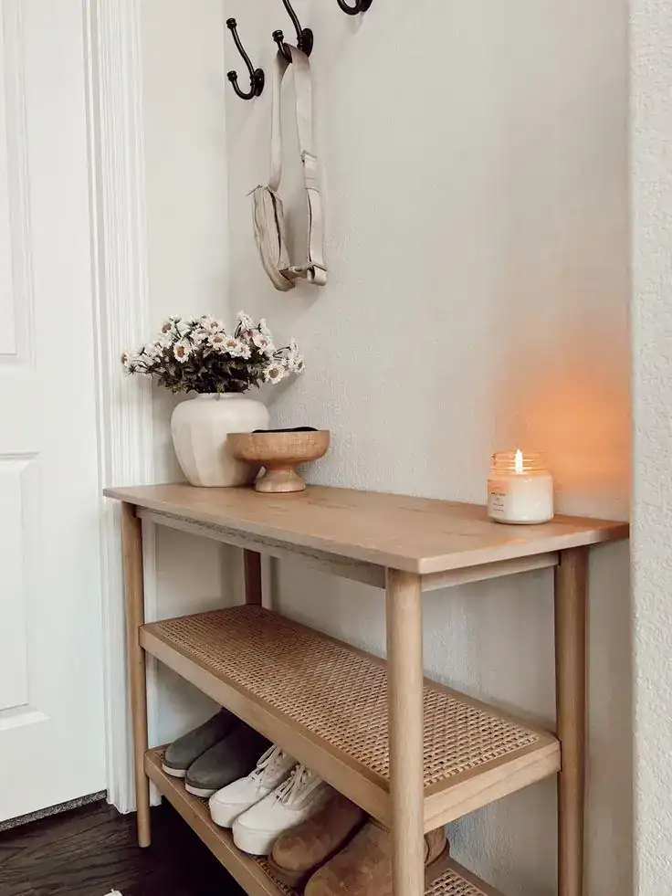 Small-entryway-furniture Small-entryway-furniture