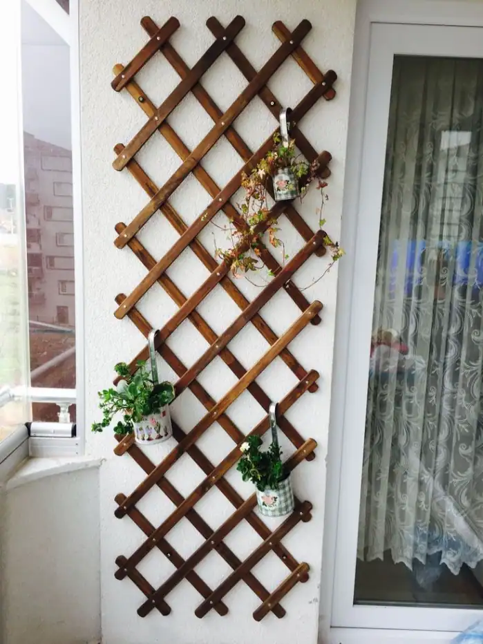  rustic-garden-trellis 
