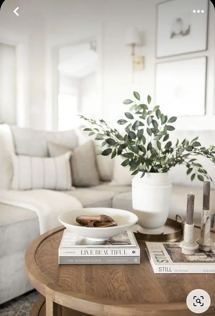 spring-coffee-table-decor 