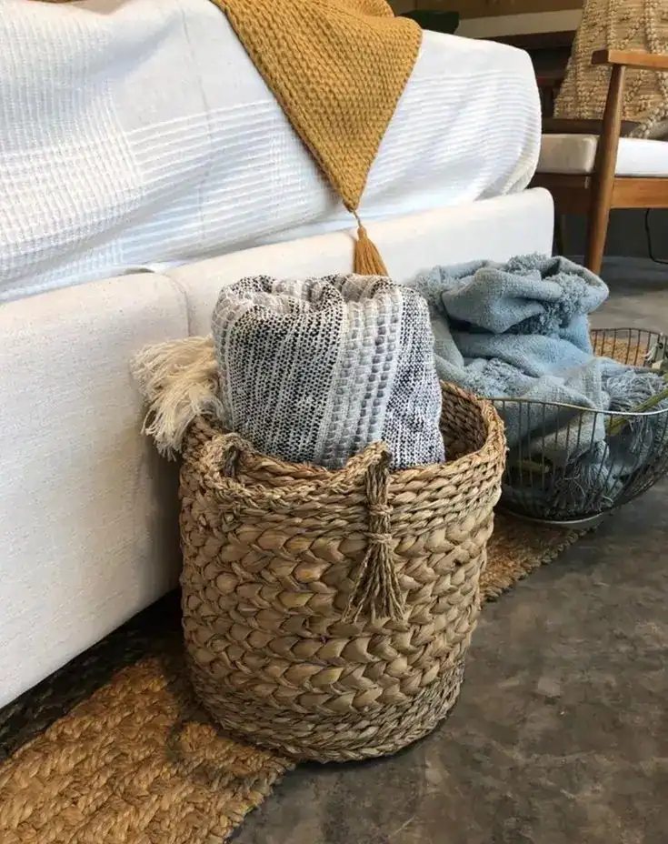 cozy cottage interiors