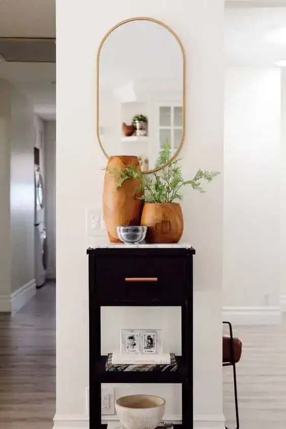 small entryway organizer