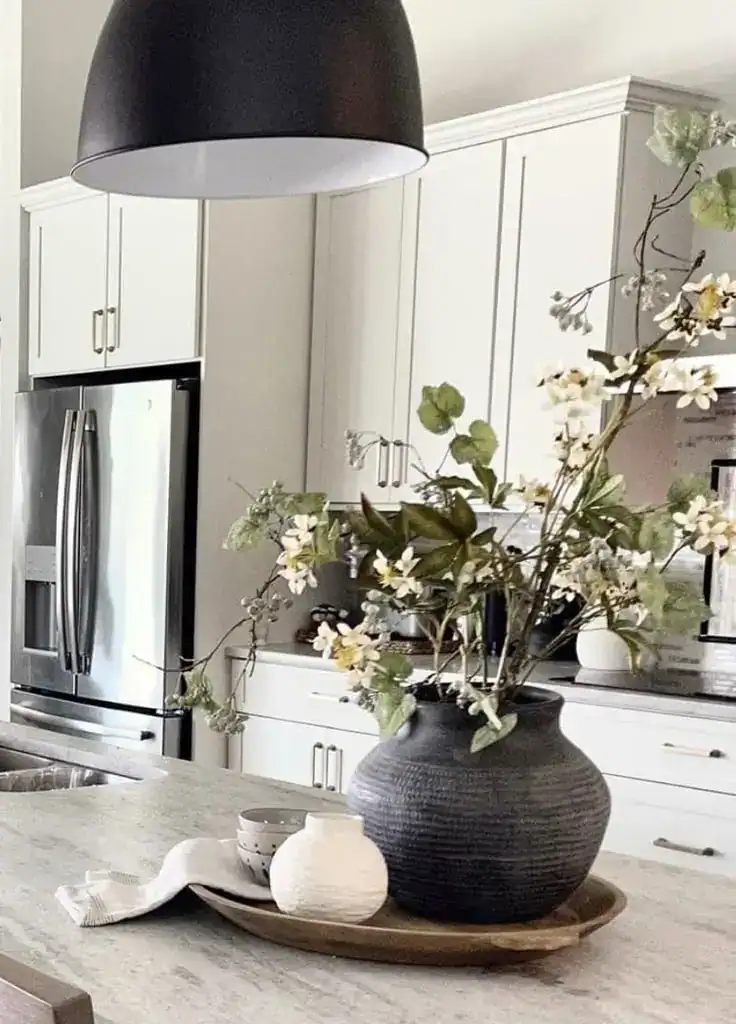 kitchen island centerpiece decor